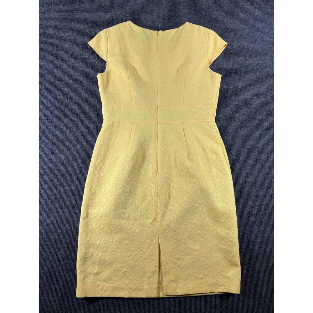 New Directions Yellow Jacquard Sheath Dress Embellished Pearl Cap Sleeve Size 6 - Picture 5 of 9